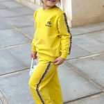 ست بلوز شلوار دورس بالنسیاگا کد 1650 رنگ زرد